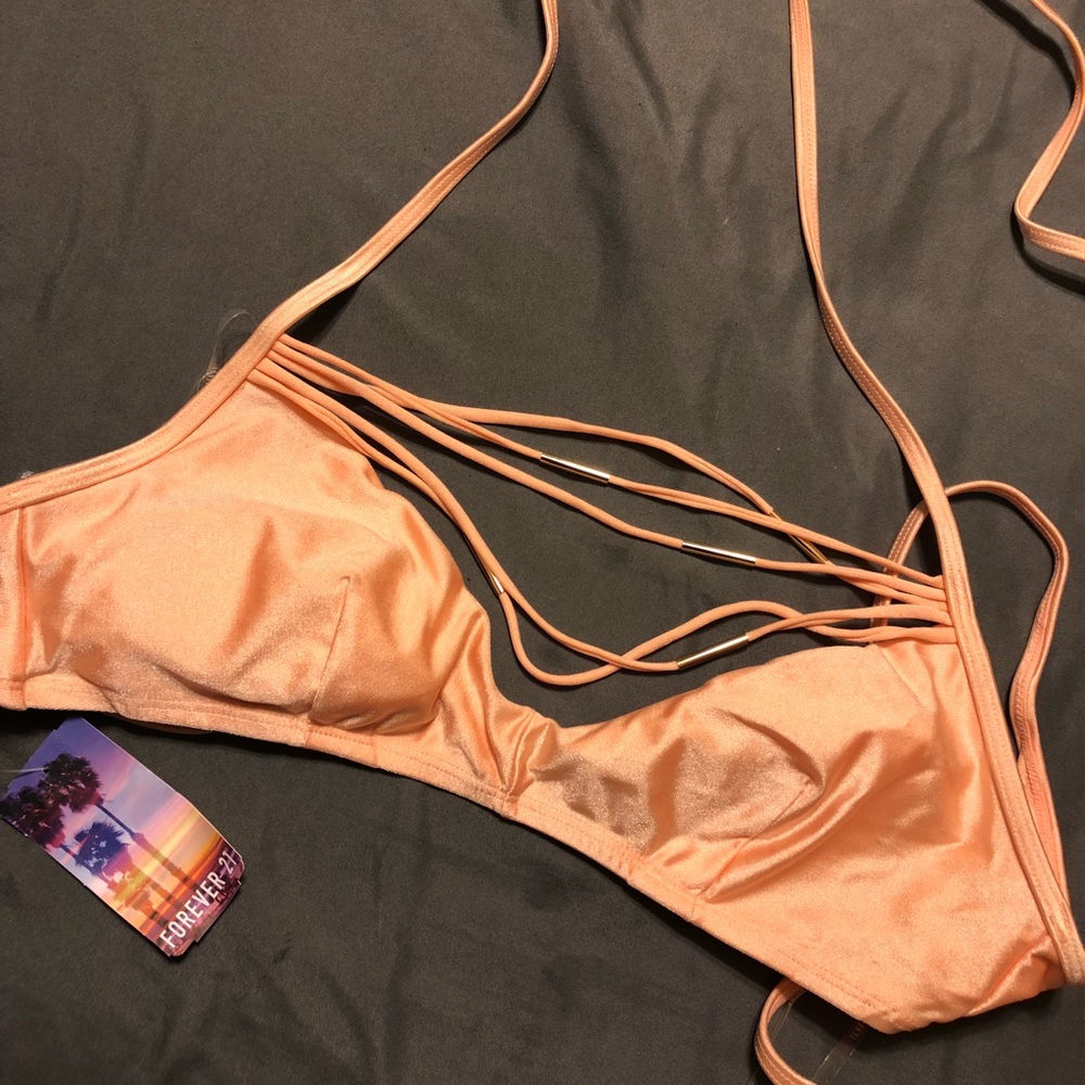 Bikini top